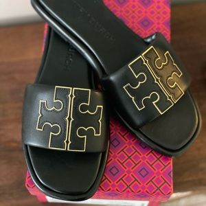 Tory Burch Sandals size 9.5